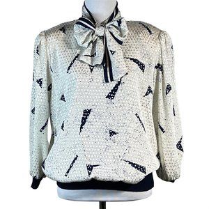 Vintage Pussy Bow Blouse 6 Ivory Blue Geo Shimmer Banded Hips Cuffs Secretary